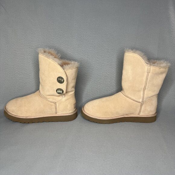 Womens UGG Boots Sz 8 Turn Lock Suede Wool Pinkish Tan Blush Amber #1094933 Boho - Picture 11 of 16